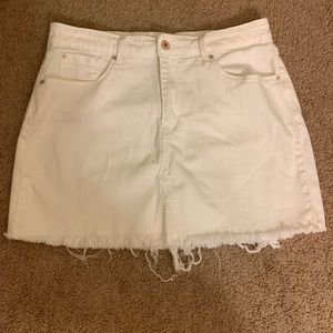 Signature by Levi’s white mini skirt 10 - W 30
